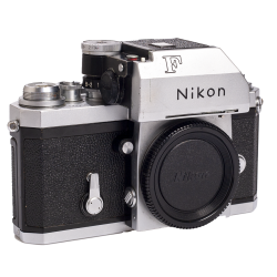 Nikon F Hus + Photomic TN Finder
