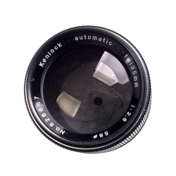 Kenlock automatic 135mm F/2.8 t/Minolta MD