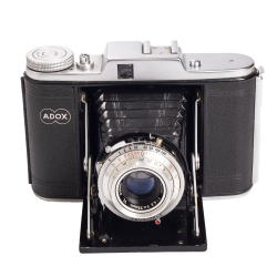 Adox Golf Cassar 4.5 75mm Prontor-S