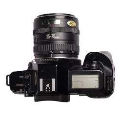 Canon EOS 650 + EF 35-70mm F/3.5-4.5