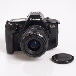 Canon EOS 650 + EF 35-70mm F/3.5-4.5