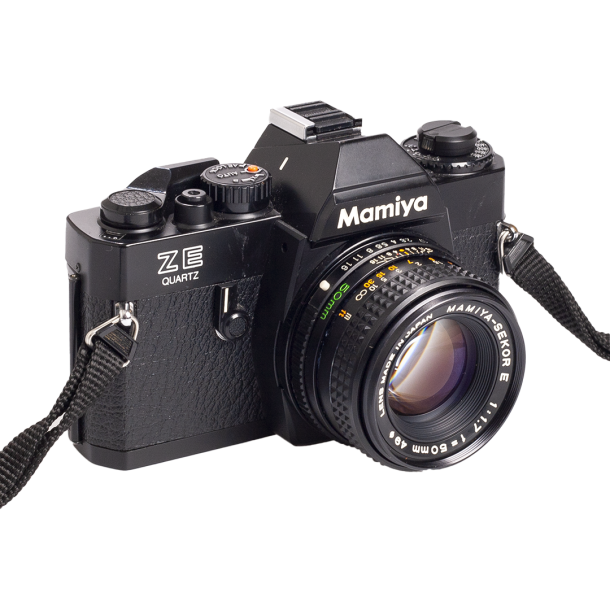 Mamiya ZE Quartz + 50mm F1.7