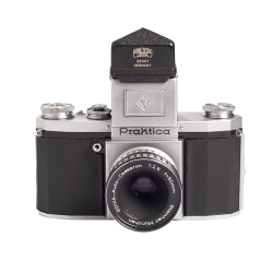 Praktica KW + Edixa 50mm F2.8 + Carl Zeiss Prismesger