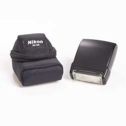 Nikon SB-400 Flash
