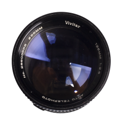Vivitar 135mm F/2.8 t/Olympus OM