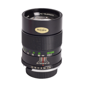 Vivitar 135mm F/2.8 t/Olympus OM