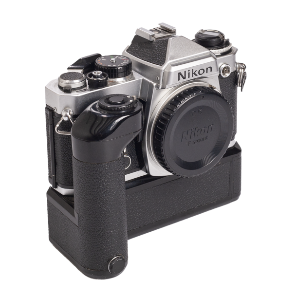 Nikon FE Hus + MD-12 Batterigreb