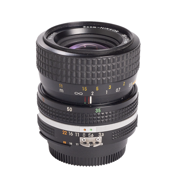 Nikon Zoom-NIKKOR 35-70mm F/3.3-4.5