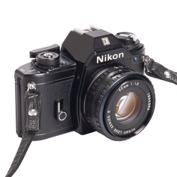 Nikon EM + 50mm F/1.8