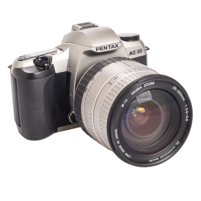 Pentax MZ-30 + Sigma 28-200mm F/3.5-5.6