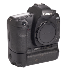 Canon EOS 5D Mark II + BG-E6 Batterigreb