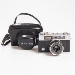 Konica EE-MATIC Deluxe