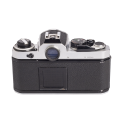 Nikon FE Hus  
