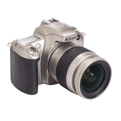 Nikon F55 + 28-80mm F/3.3-5.6G - S�lv
