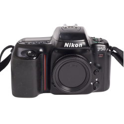 Nikon F50 Hus