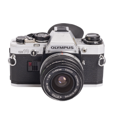 Olympus OM10 + G.Zuiko 35mm f/2.8