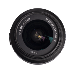 Nikon AF-S DX Nikkor 18-55mm f/3.5-5.6G VR