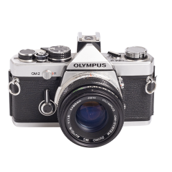Olympus OM-2 + 50mm 1.8