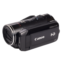 Canon Legria HF200