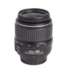 Nikon AF-S DX NIKKOR 18-55mm f/3.5-5.6G II