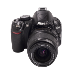 Nikon D3100 + AF-S DX ED 18-55mm F3.5-5.6G II