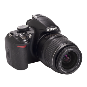 Nikon D3100 + AF-S DX ED 18-55mm F3.5-5.6G II