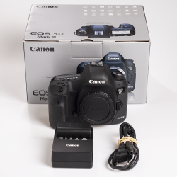 Canon EOS 5D Mark III Body