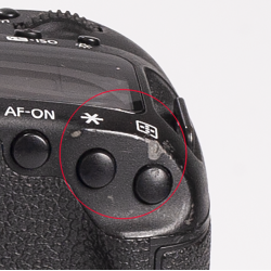 Canon EOS 5D Mark IV Body + BG-E20 Batterigreb