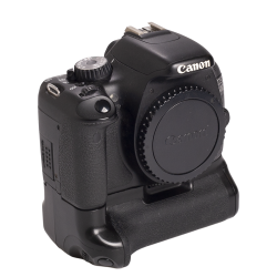 Canon EOS 550D Body + Meike Batterigreb