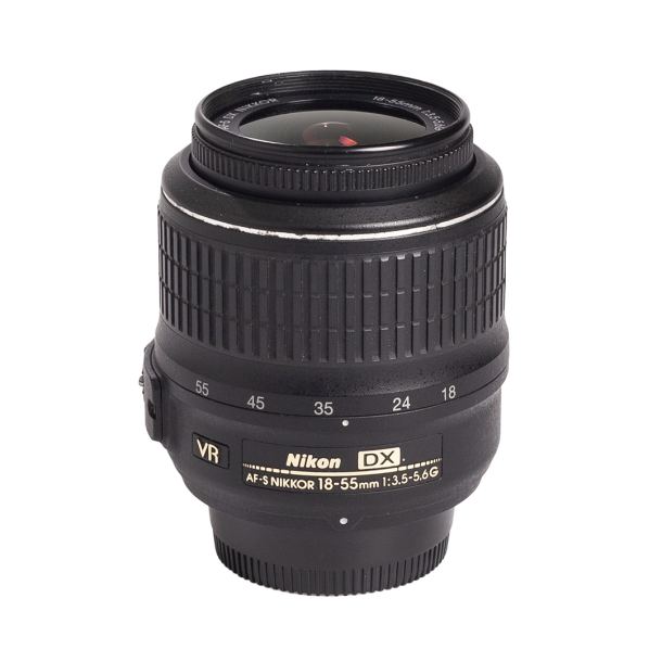 Nikon AF-S DX NIKKOR 18-55mm f/3.5-5.6G VR