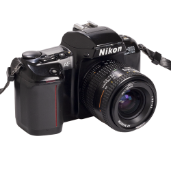 Nikon F-601 QD + AF NIKKOR 35-70mm F3.3-4.5