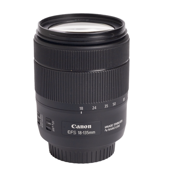 Canon EF-S 18-135mm F/3.5-5.6 IS USM