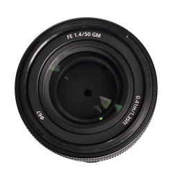 Sony FE 50mm F1.4 GM
