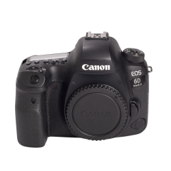 Canon EOS 6D Mark II Body