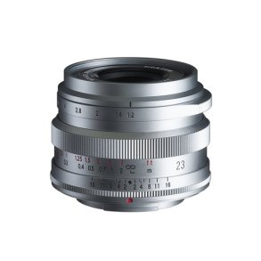 Voigtl�nder Nokton 1,2/23 mm Fujifilm X-Mount Asph. Silver