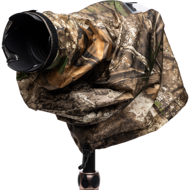 Think Tank Emergency Rain Cover I RealTree APX Camo (Medium)