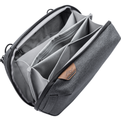 Peak Design Tech Pouch // Charcoal