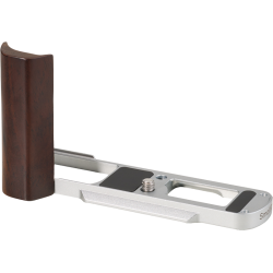 SmallRig 5943 L-Shaped Mount Plate with Wooden Handle for Panasonic LUMIX L10 Silver