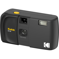 Kodak EC35 Film Camera Midnight Black + Kodak Ultra Max 24 Exp