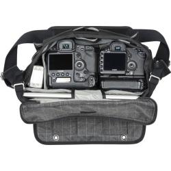 Think Tank Retrospective 30 V2.0 - Black