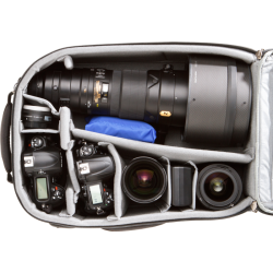 Think Tank Airport Accelerator, Black