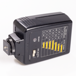 Nikon Speedlight SB-18