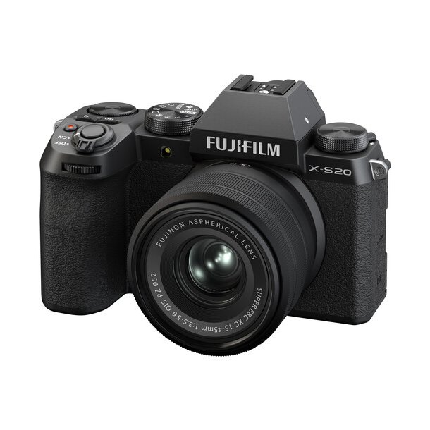 Fujifilm X-S20 m/XF15-45mm