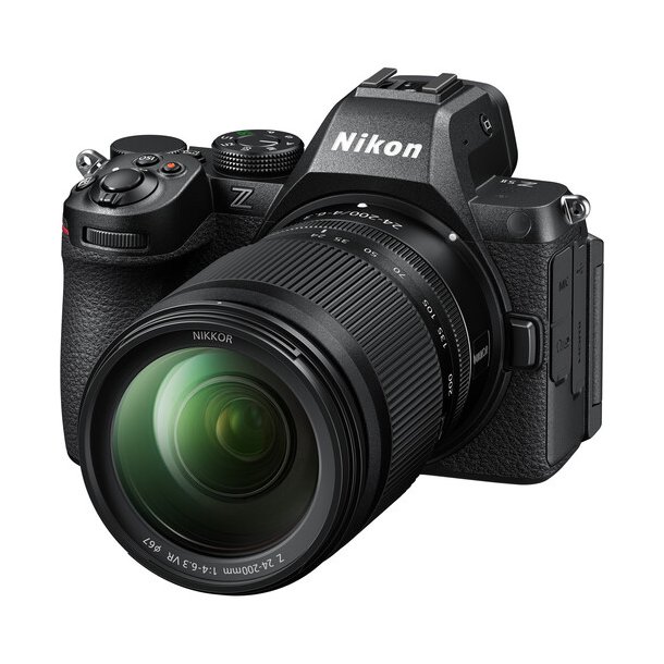 Nikon Z 5II + 24-200mm f/4-6.3 VR