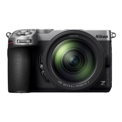 Nikon Z5IIc + 24-200mm f/4-6.3  VR - Silver
